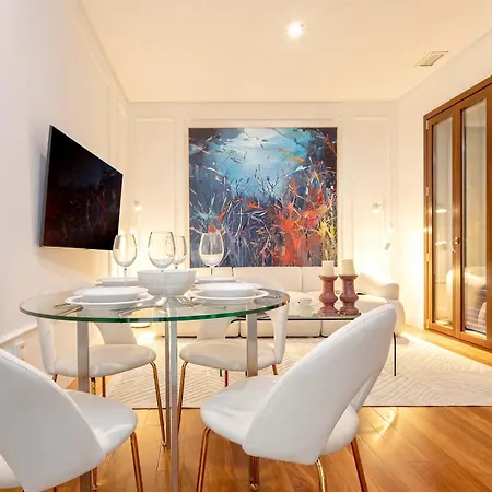 Apartment Genteel Corral Del Rey Ii *