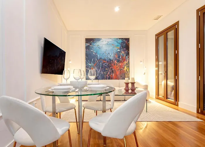 Apartamento Genteel Corral Del Rey Ii *