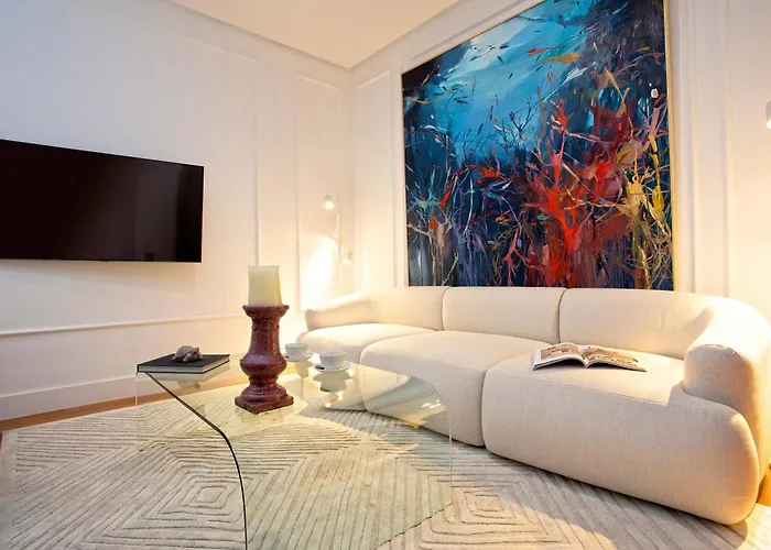 Apartamento Genteel Corral Del Rey Ii